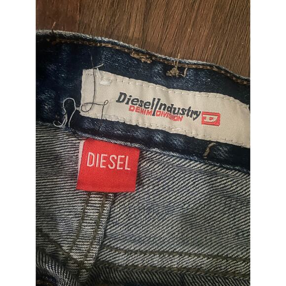 Y2K Diesel Denim Division Fade Wash Distressed Straight Jeans 28x28 - Picture 7 of 7